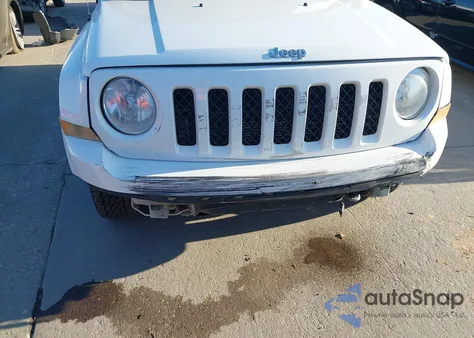 2014 Jeep Patriot Limited z USA, uszkodzony, nr VIN 1C4NJPCB9ED799253